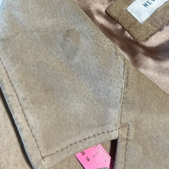 NEW LOOK Edgy Elegance: Quiet Luxury Tan Suede Blazer Flattering & Sophisticated - Picture 16 of 16